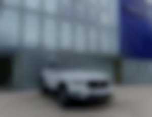 Volvo XC40 B4 MOMENTUM Aut 1.maj.