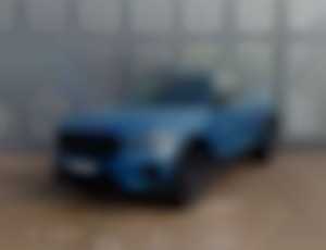 VOLVO XC40 B3 (P) Plus Dark AT7 FWD