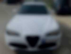 Alfa Romeo Giulia 2,0 TURBO 200k SUPER AT8