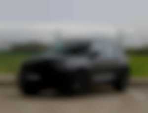 Volvo XC40 T4 190k R-Design AT