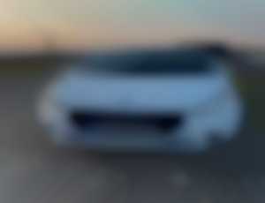 Predám Peugeot 208 1.0