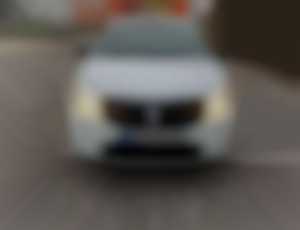 Dacia Sandero 1.2 16V - málo kilometrov