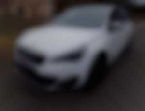 Peugeot 308 1,6 92 KW Allure, zachovalé benzín manuál 92 kw
