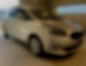 KIA CARENS 1.7 CRDi 85 KW M6 CLASS113 000 KMNAVIKAMERA