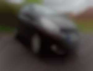 PEUGEOT 208 automat