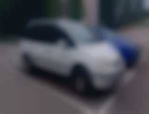 Ford Galaxy 7 miestne