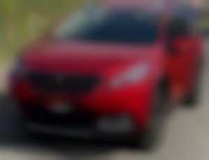 Peugeot 2008 1.2i AUTOMAT NAVI ČR 1.MAJ. benzín automat