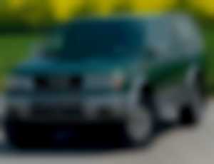 Nissan Navara 2,5 TDi 76kw REZERVOVANÉ