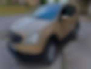 Nissan Qashqai 1.6 benzín