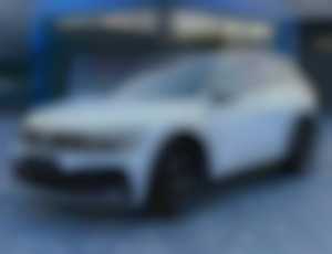 VW Tiguan R-LINE 2.0TDI DSG 2017