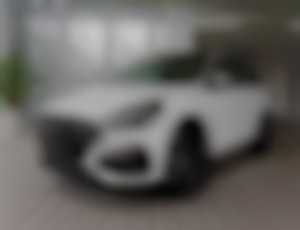 Hyundai i30 CW 1.5i CVVT Family AJ NA SPLÁTKY