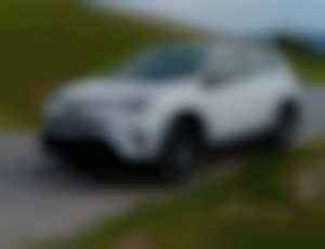 RAV4 2.0 l benzin 4x4