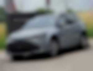 Toyota Corolla Combi TS 1.8 HYBRID E-CVT SR 2022 DPH
