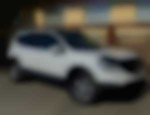 Nissan Qashqai 2 2.0dCi 4x4 Panorama 7m