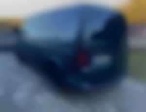 Predám Volkswagen Caravelle Long 2.5 TDI