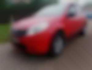 Dacia Sandero 1,4 55KW 1 maj koup v ČR benzín manuál 55 kw