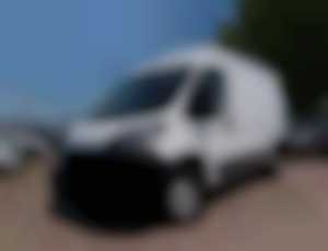 Peugeot Boxer Furgon 2.2 BlueHDi 140k 335 L2H2