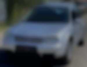 Volkswagen Golf 1.6i 16v KLIMATIZACE ALU benzín manuál 77 kw
