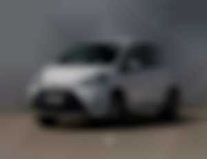 Toyota Yaris 1.5 VVT-iE First Edition Gold