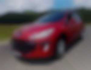 Peugeot 308 1,4 70kw 1 MAJ 94 000KM benzín manuál 70 kw