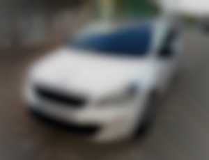 Peugeot 308 BreakSW 1.2e-THP 81kW panorama,navi,klima,tempo