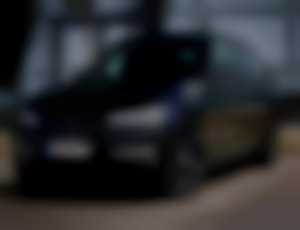 BMW Rad 7 730d xDrive AT