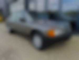 Mercedes-Benz 190 E