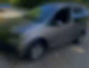 VW Caddy 2.0 TDI DSG