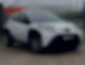 Toyota Aygo X 1.0 VVT-i Executive S-CVT