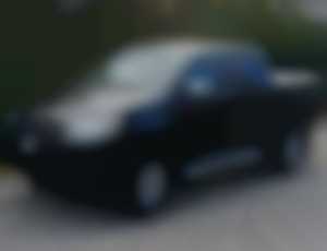 toyota Hilux 3.0 4x4 manuál