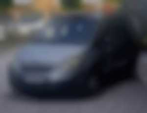 Opel Zafira 1.9 DT Elegance