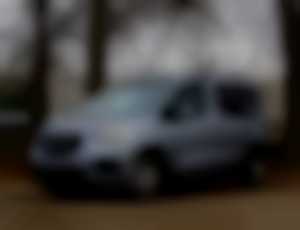 Opel Combo Life 1.2 Turbo  AJ NA SPLÁTKY  PROTIÚ...