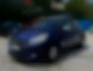 Peugeot 208 1.4 VTI - 1.majitel,Serv. kniha,Klíma,...