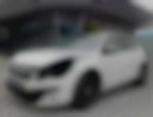 Peugeot 308 1,2i 81kW PureTechNavi