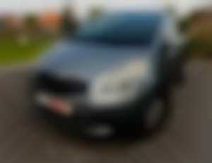 Toyota Yaris 1.3 VVT-i AUTOMAT - 64kW, 4valec ( 20...