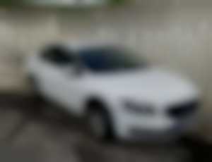 Volvo S60 D3 2.0L Momentum 100kW136HP M6