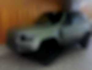 Land Rover Defender 130 3.0D I6 D300 MHEV X-Dynami... 