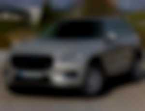 Volvo XC60 2.0 T8 Momentum AWD  AJ NA SPLÁTKY  P...