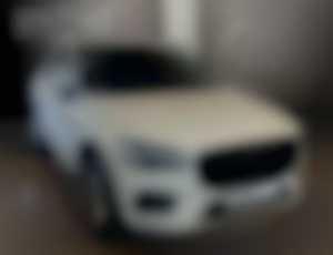 Volvo XC60 MOMENTUM PRO, B5 AWD, 18410 k