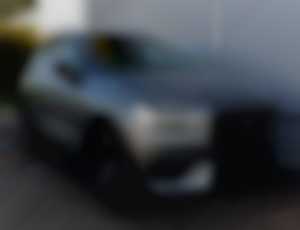 Volvo XC60 B5 R-Design AWD 235PS 4X4 Geartronic 36...