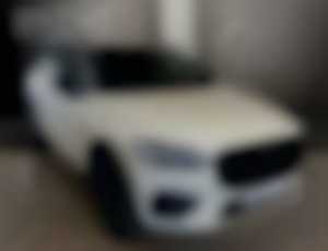 Volvo XC60 R-DESIGN, B4 AWD, 14510 kW 