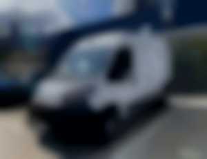 Peugeot Boxer Furgon 335 L2H2 2.2 BlueHDi 103 kW ...