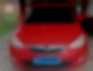 Opel Astra J  1,4  74kw  2011