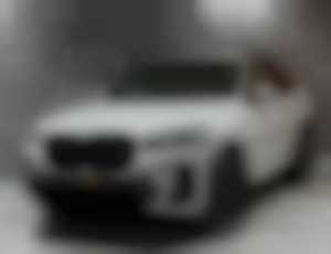 BMW X4 xDrive30d MTAŽNÉZÁRUKAČR