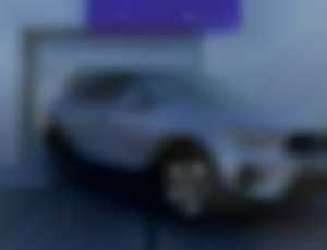 Volvo XC40 B3 Core AT7 FWD 