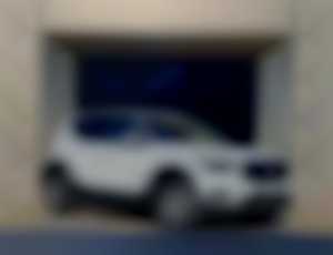 Volvo XC40 T4 MOMENTUM AT8 FWD