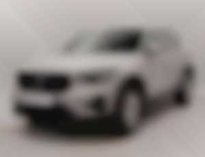 Volvo XC40 B4 CORE AUT 1. maj. REZERVACE