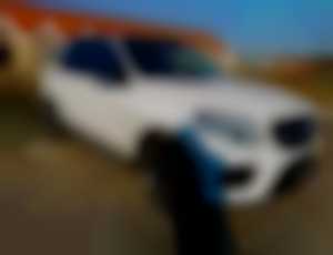 Mercedes-Benz GLE SUV