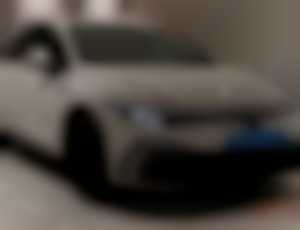 Volkswagen Golf 2.0 TSI DSG