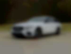 Mercedes-Benz E trieda Kombi 400 4MATIC 3.5 V6 AMG...